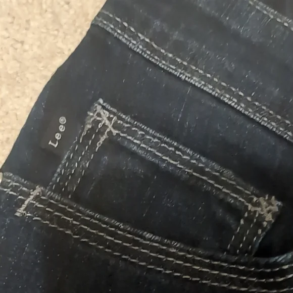 Lee Blue Ankle Cropped Jeans with Straight Leg - Picture 3 of 7